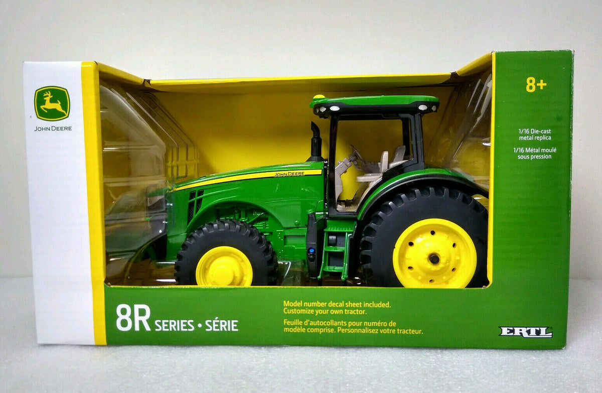 1/16 Scale 8R Tractor Y908159