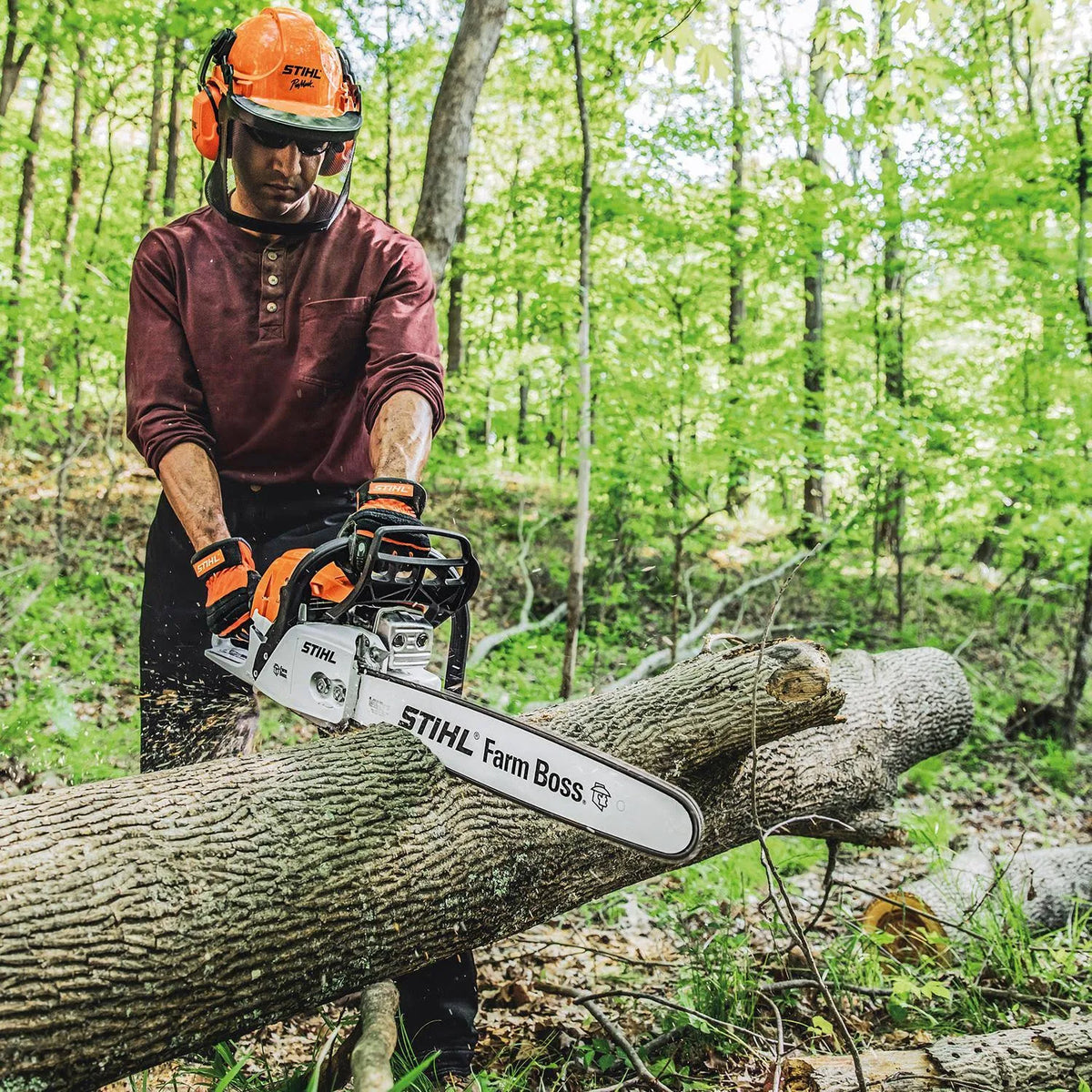 18x22 GAS Chainsaw Q793824