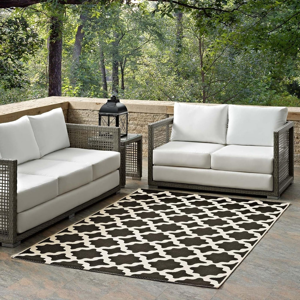 Red and Beige 8x10 Indoor and Outdoor Rug R318