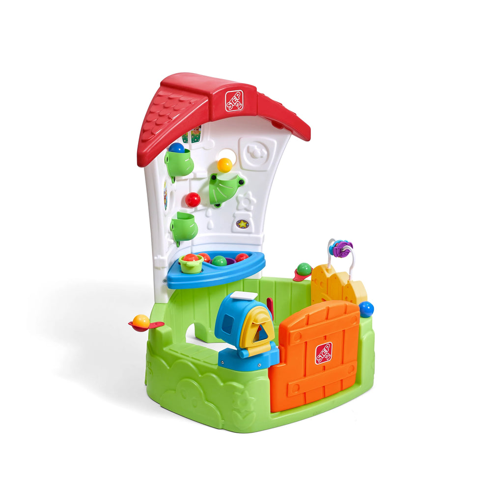 Plastic Playhouse B6660