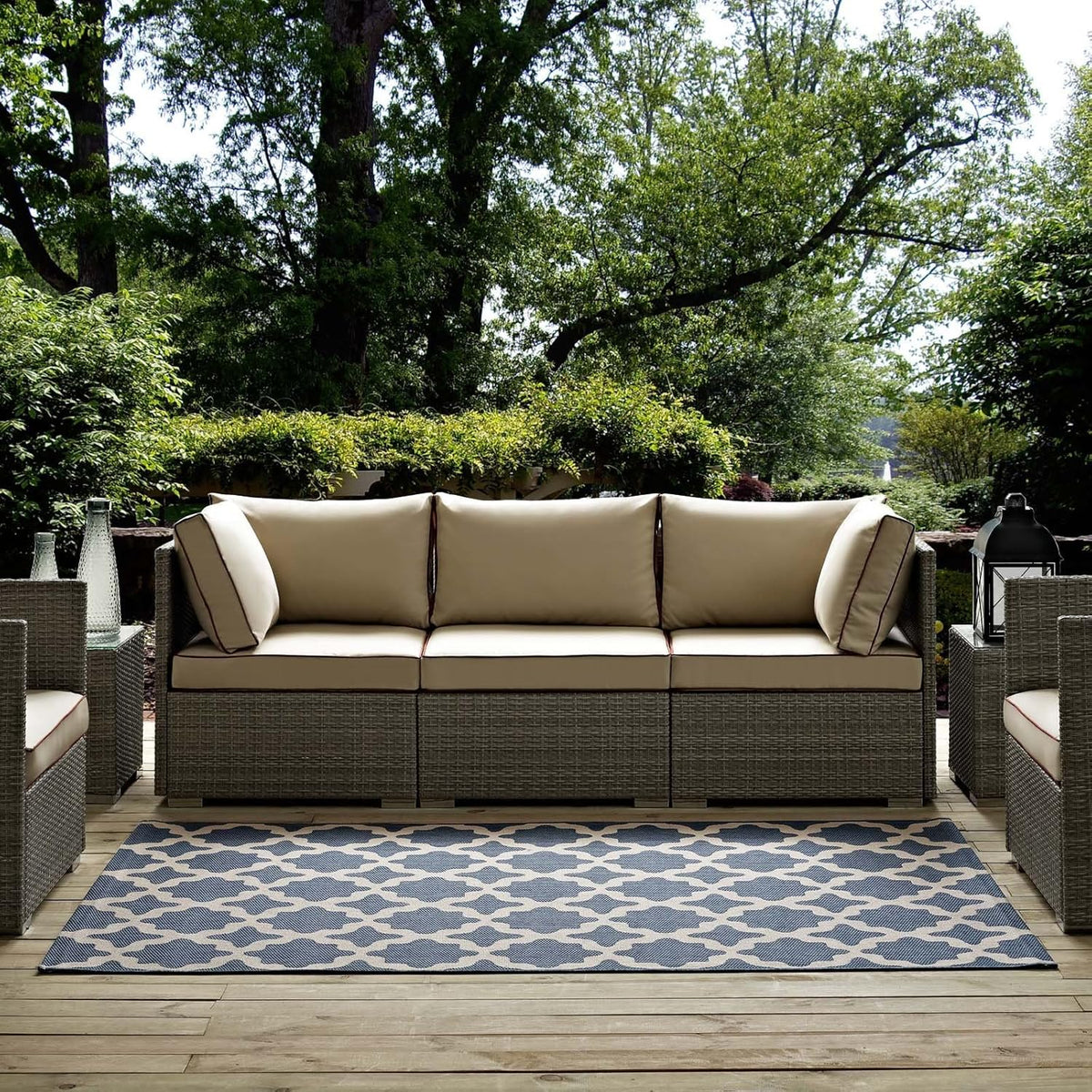 Red and Beige 8x10 Indoor and Outdoor Rug R318